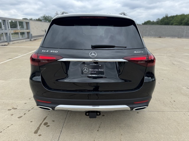 2026 Mercedes Benz GLE 350 4MATIC photo 3