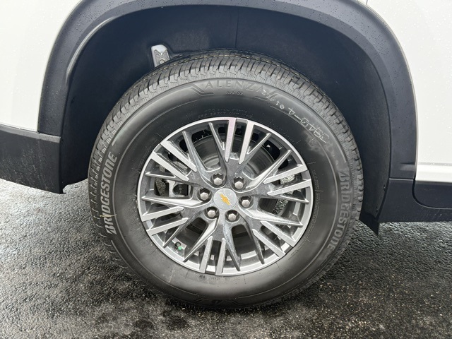 new 2026 Chevrolet Traverse car, priced at $43,795