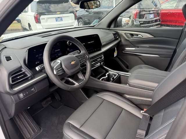 new 2026 Chevrolet Traverse car, priced at $43,795