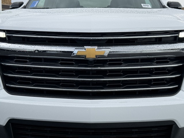 new 2026 Chevrolet Traverse car, priced at $43,795