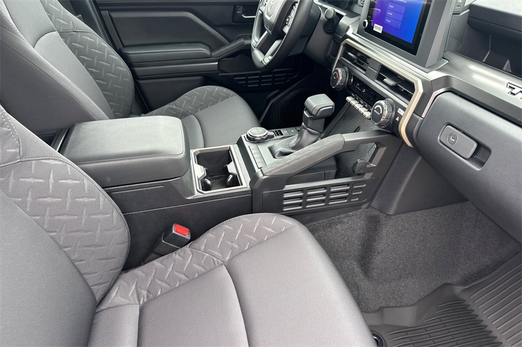 2025 Toyota Tacoma SR5 Double Cab photo 14