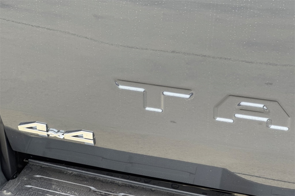 2025 Toyota Tacoma SR5 Double Cab photo 20