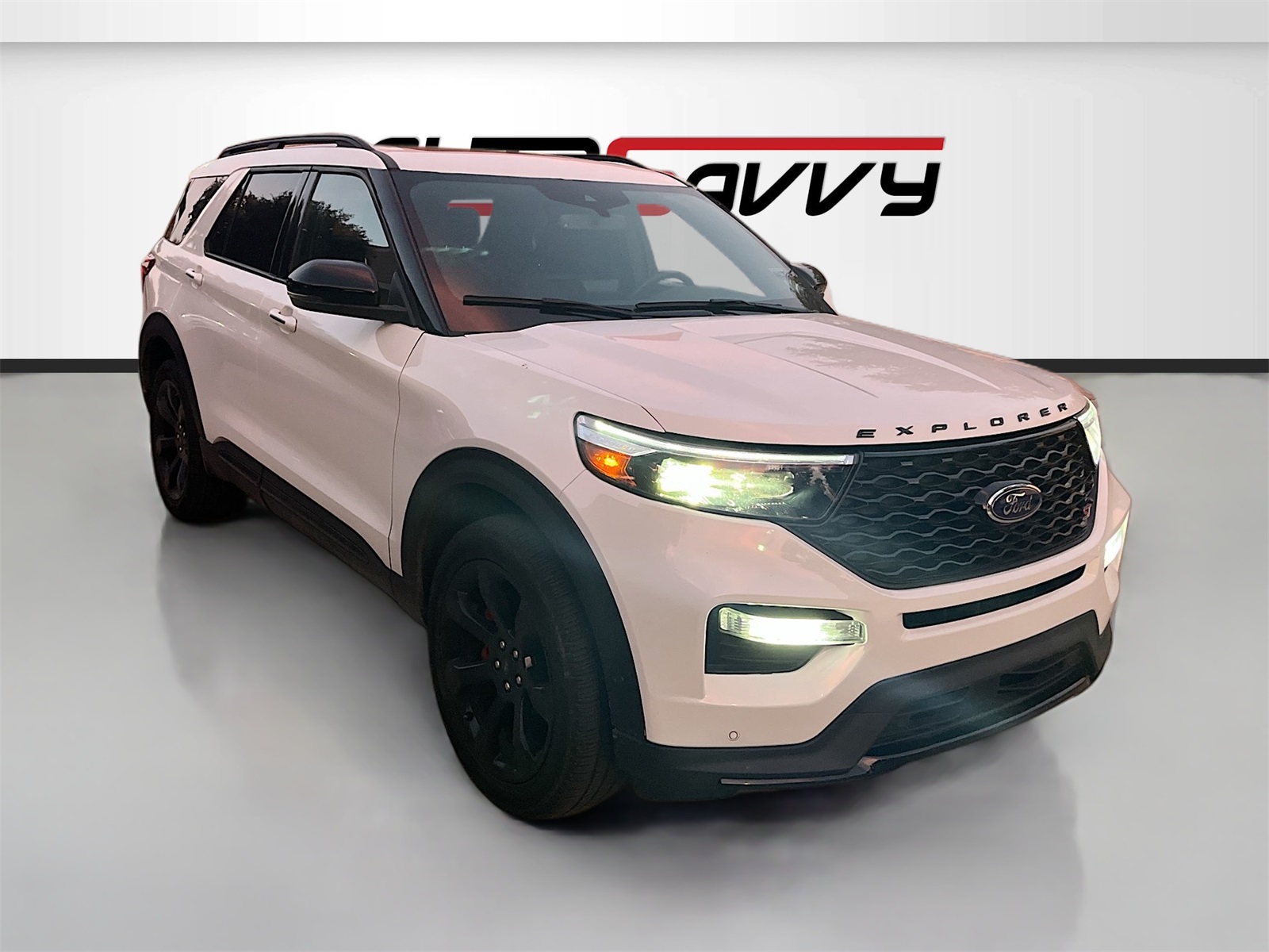 2023 Ford Explorer ST's photo