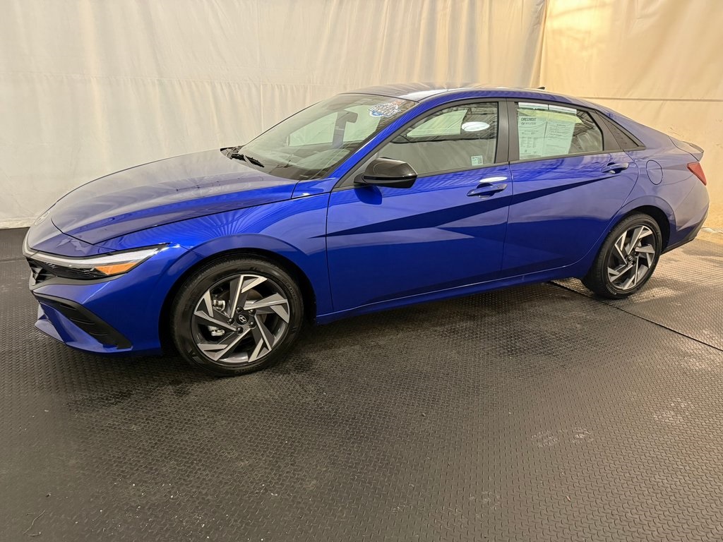 used 2025 Hyundai Elantra car, priced at $20,277