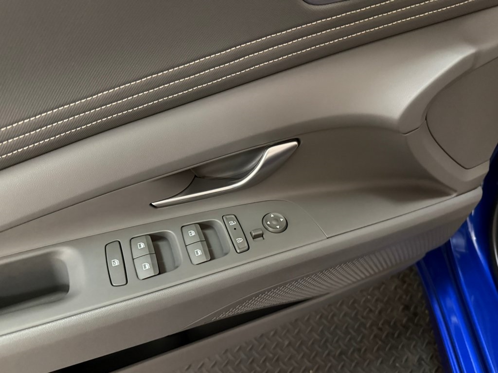 used 2025 Hyundai Elantra car, priced at $20,277