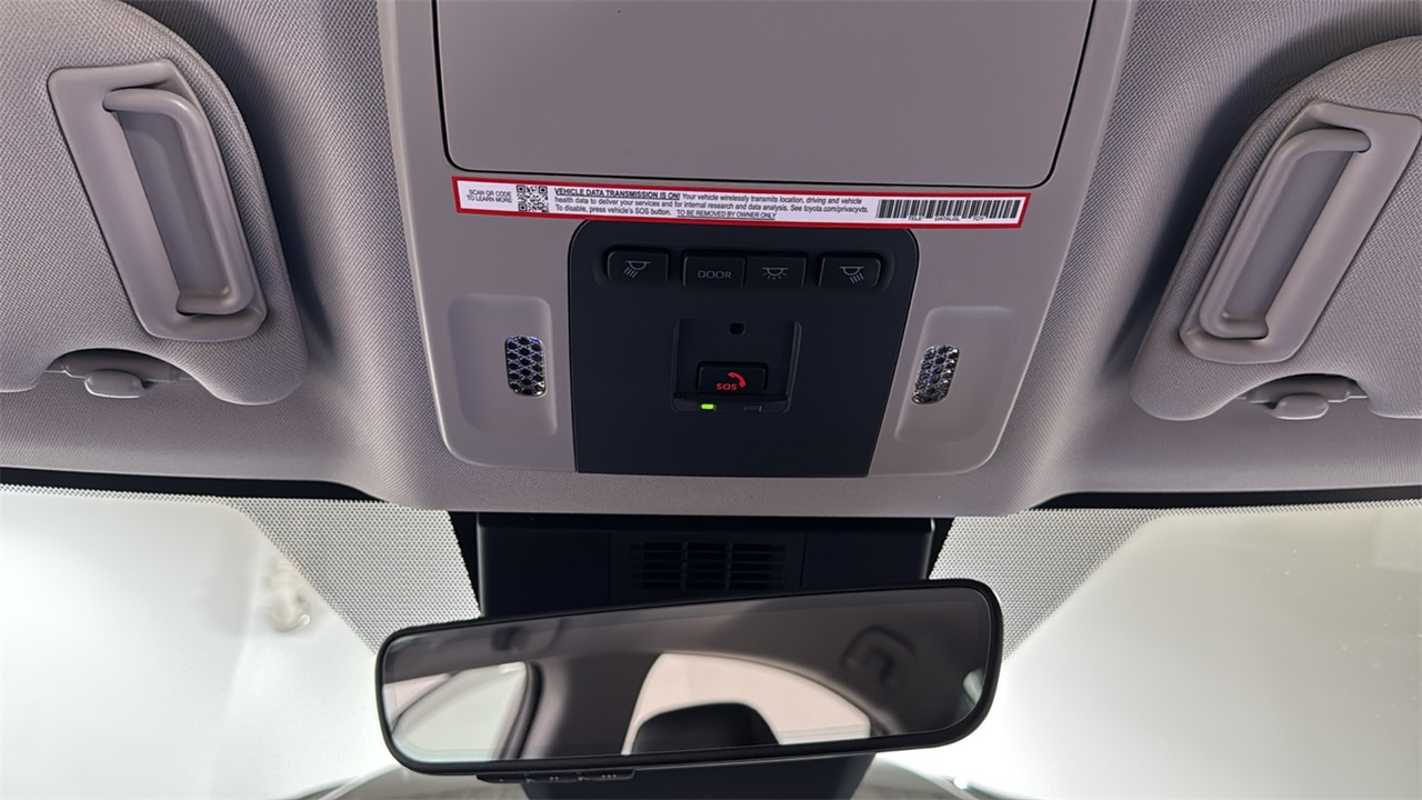 2026 Toyota Camry XLE photo 10