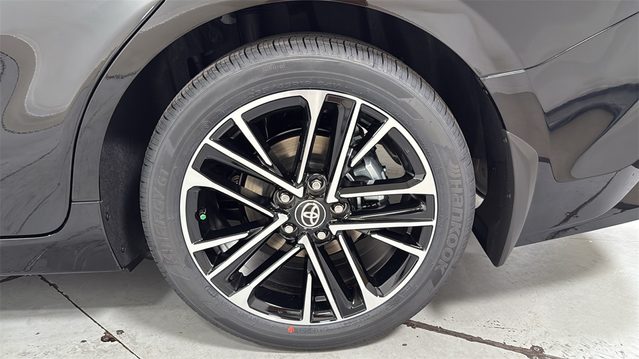 2026 Toyota Camry XLE photo 22