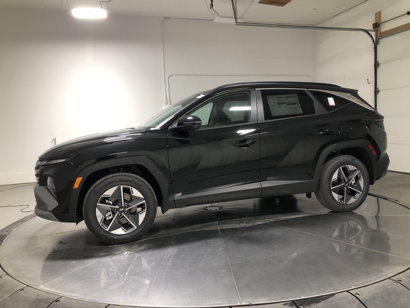 New 2026 Hyundai Tucson Hybrid SUV