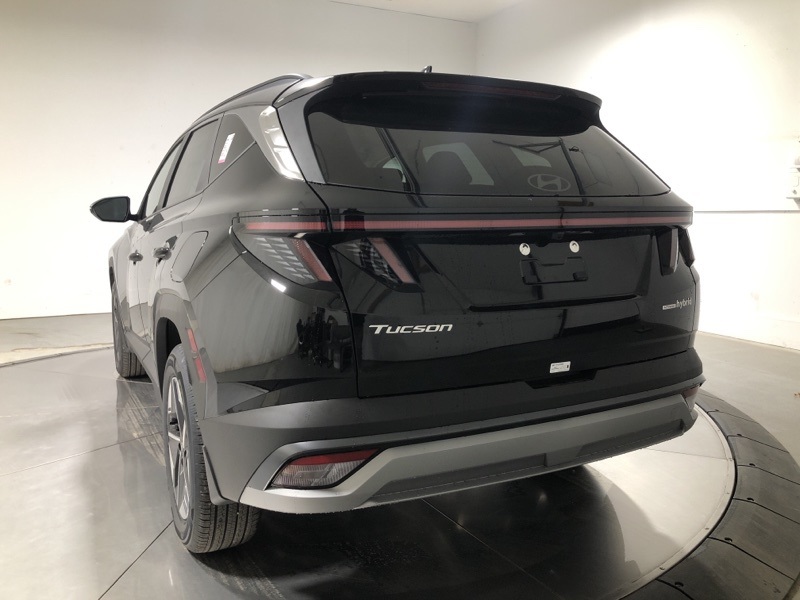 New 2026 Hyundai Tucson Hybrid SUV