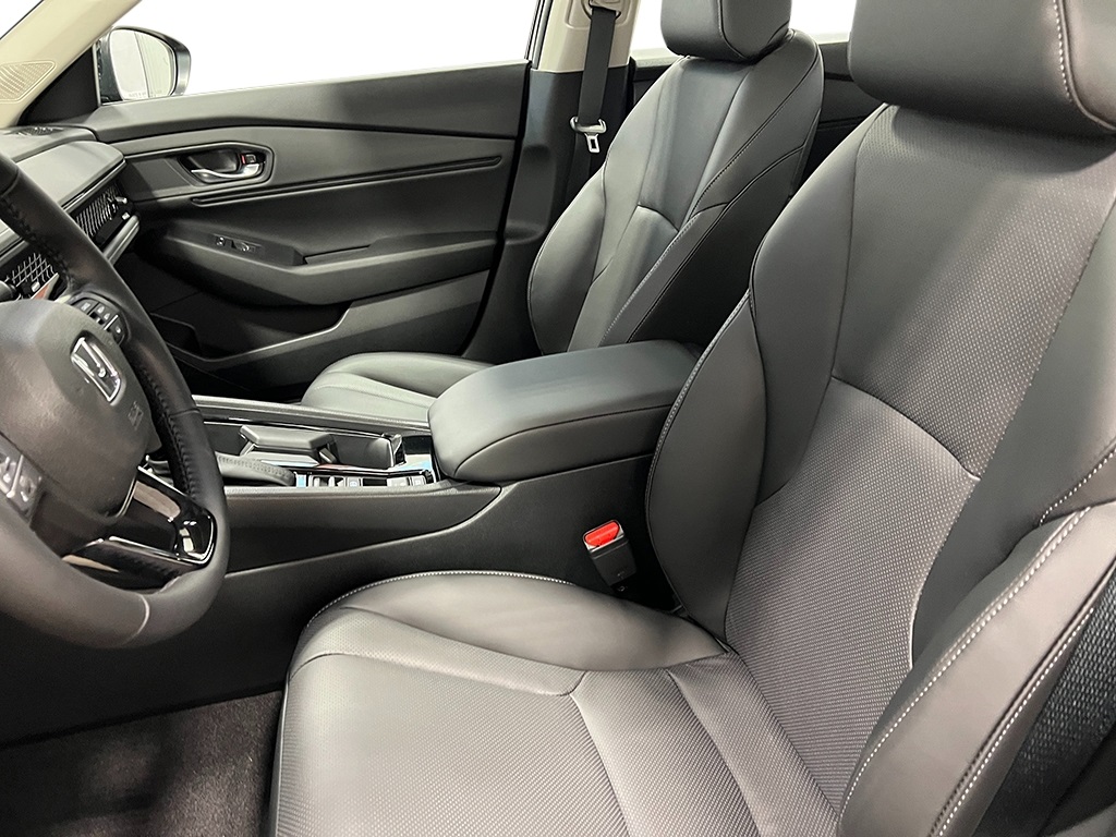 2025 Honda Accord Hybrid EX-L Sedan 4 Dr. FWD 13