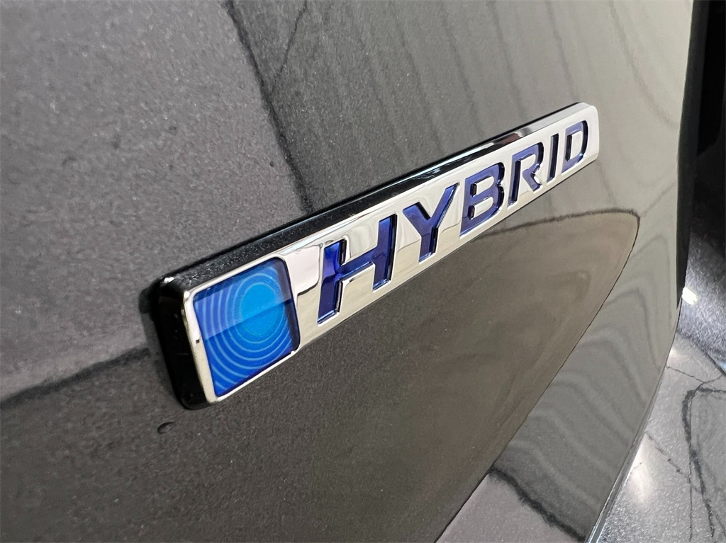 2025 Honda Accord Hybrid EX-L Sedan 4 Dr. FWD 6