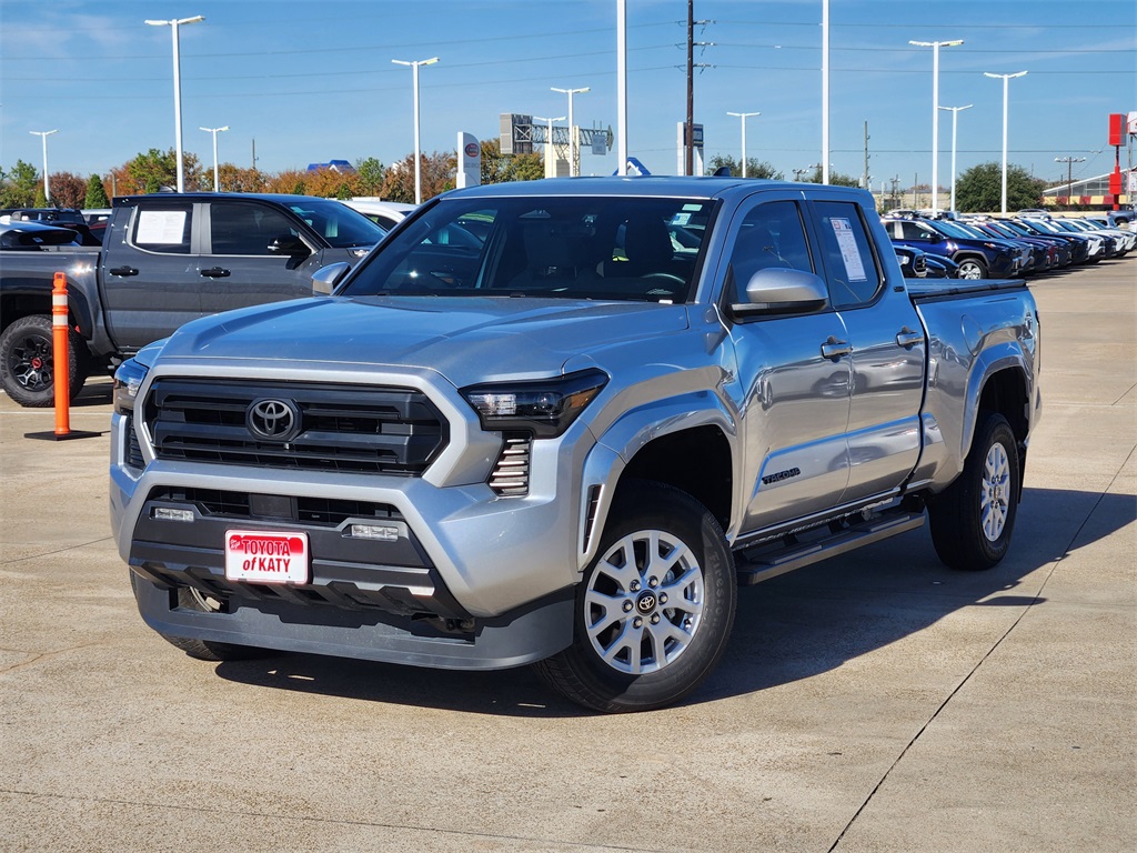 2024 Toyota Tacoma SR5's photo