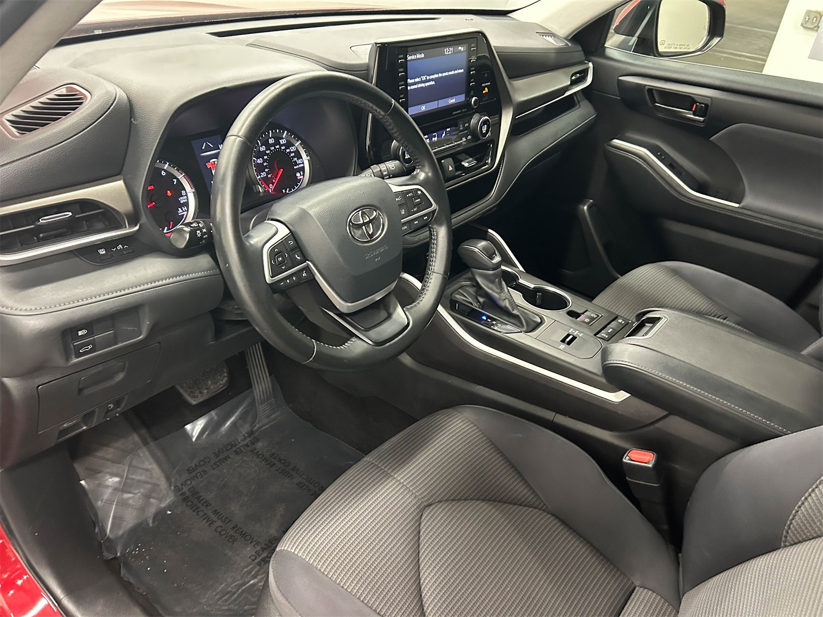 used 2022 Toyota Highlander car, priced at $25,995