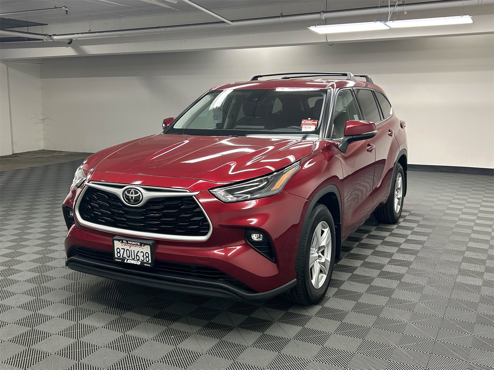 used 2022 Toyota Highlander car, priced at $25,995