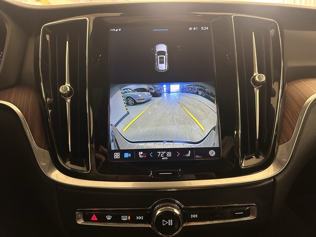 used 2023 Volvo V60 Cross Country car, priced at $37,979