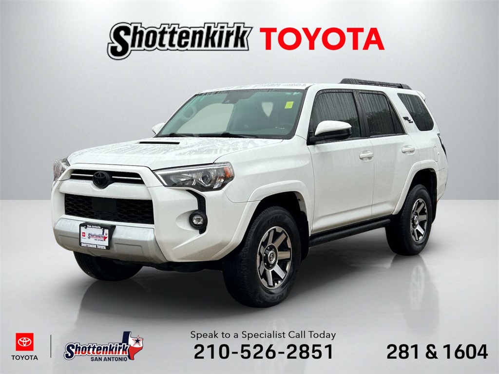 2021 Toyota 4Runner Off-Road's photo