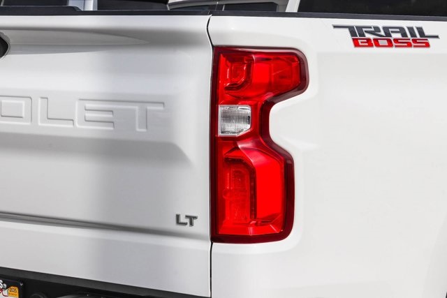 used 2021 Chevrolet Silverado 1500 car, priced at $40,992
