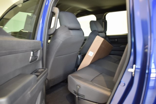2025 Toyota Tacoma SR5 Double Cab photo 4