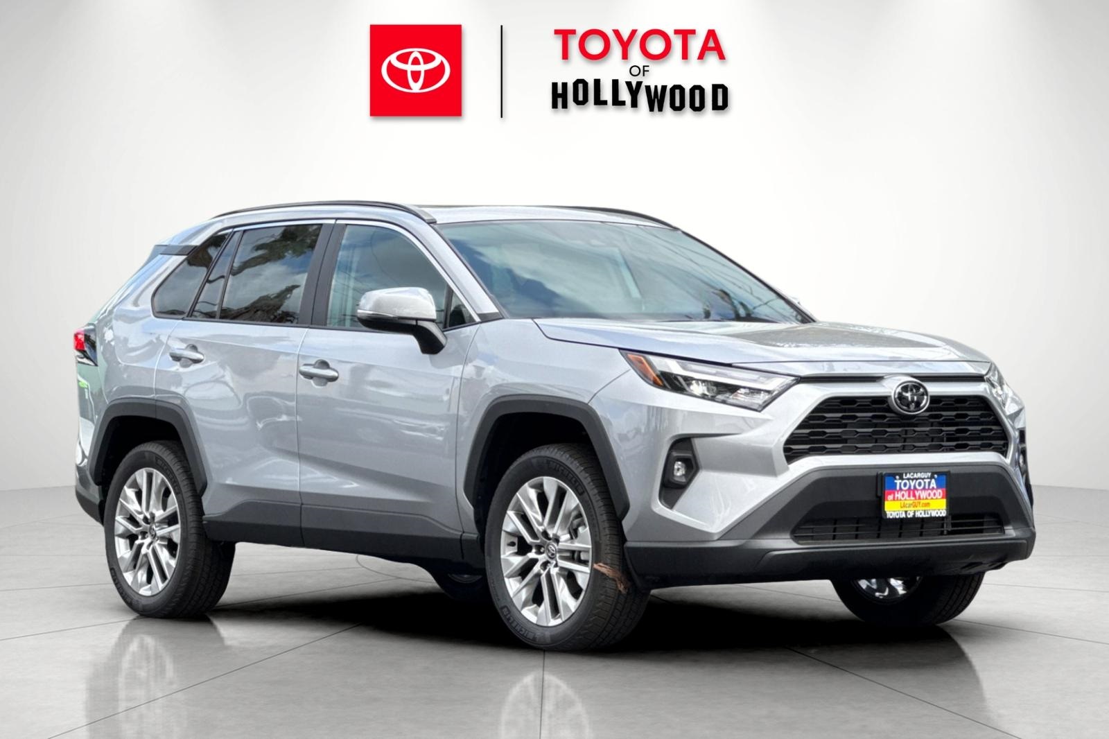 2025 Toyota RAV4 XLE Premium's photo