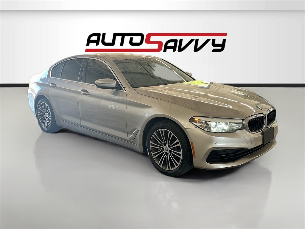 2019 BMW 5 Series 540i's photo