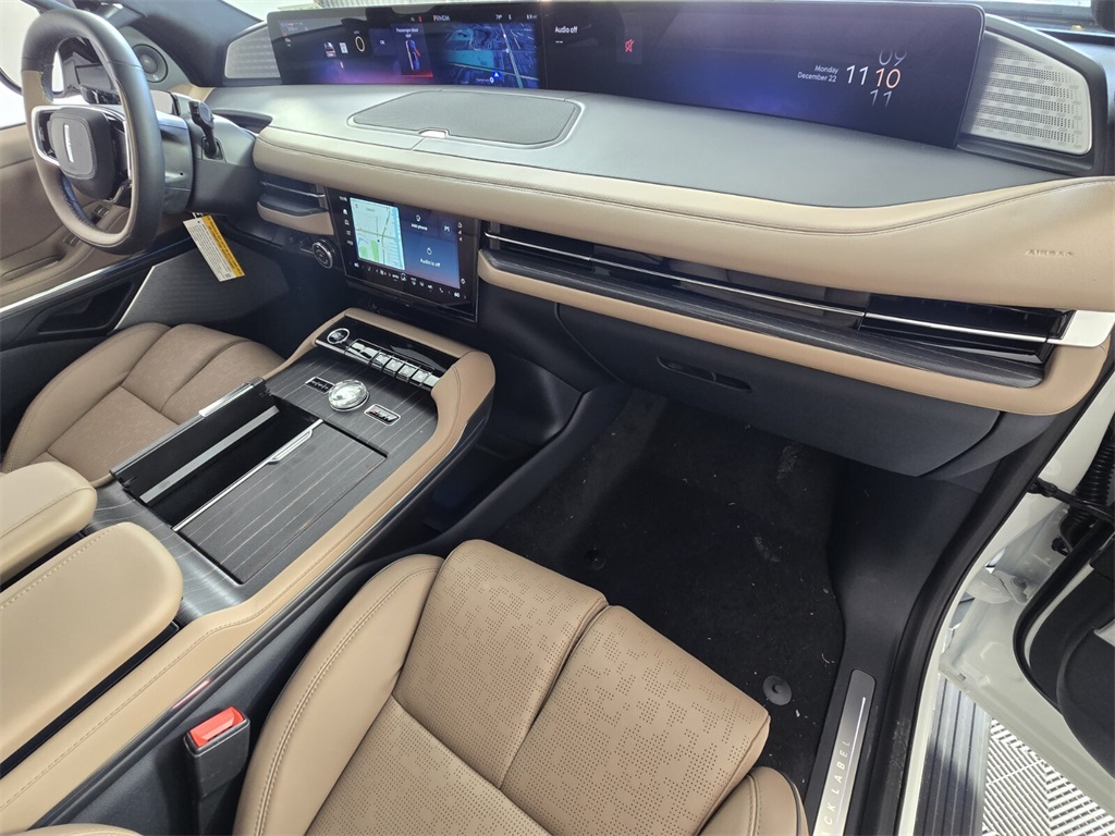 new 2026 Lincoln Navigator L car, priced at $127,535