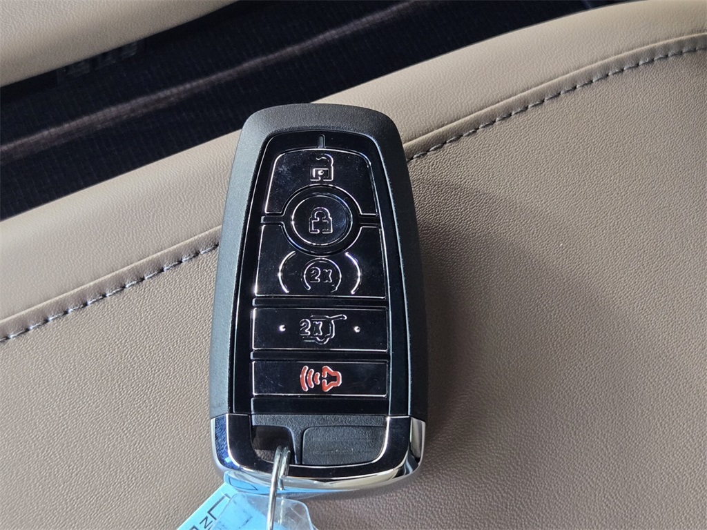 new 2026 Lincoln Navigator L car, priced at $127,535