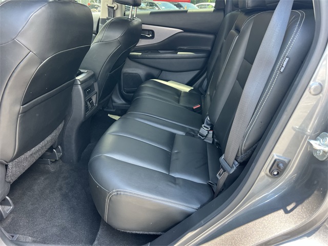 2023 Gun Metallic Nissan Murano SV FWD SUV