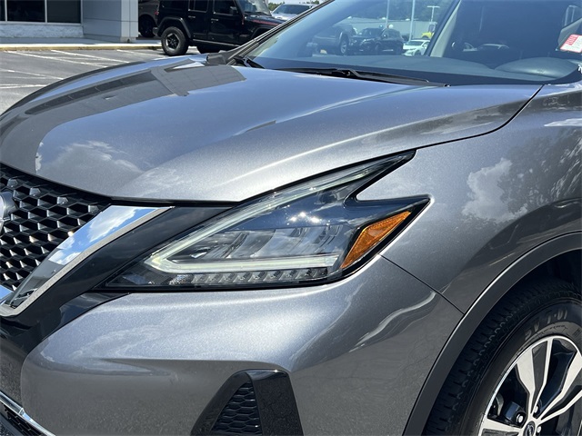 2023 Gun Metallic Nissan Murano SV FWD SUV