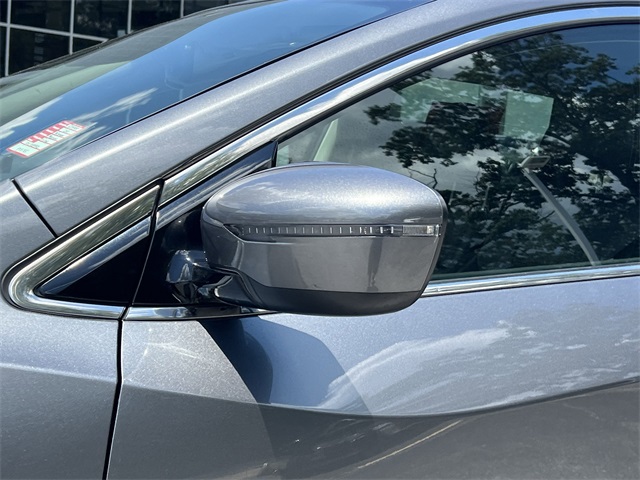 2023 Gun Metallic Nissan Murano SV FWD SUV