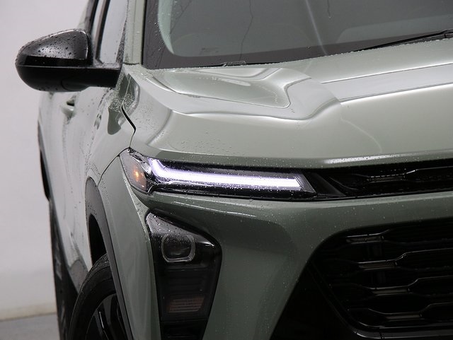 2026 Chevrolet Trax ACTIV photo 2