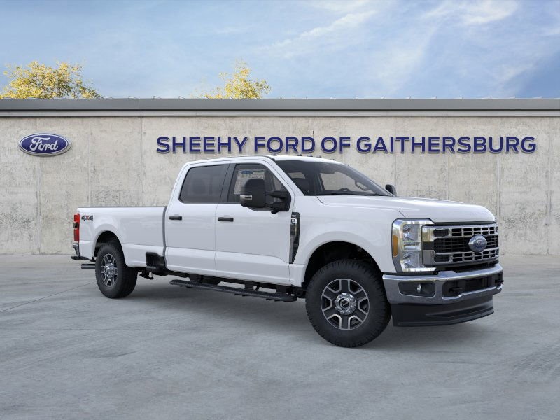 2025 Ford F-350 Super Duty XLT's photo
