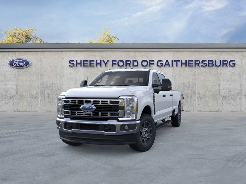 2025 Ford F-350 photo 3