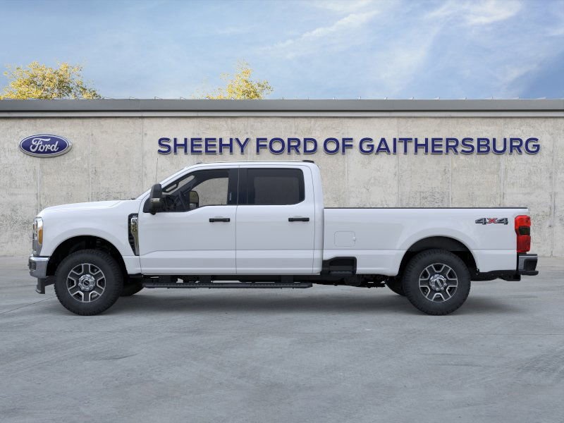2025 Ford F-350 photo 4