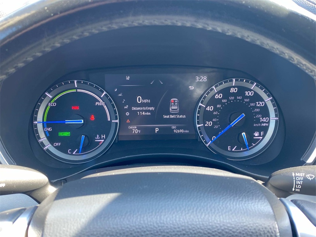 2020 Midnight Black Metallic Toyota Highlander XLE AWD SUV