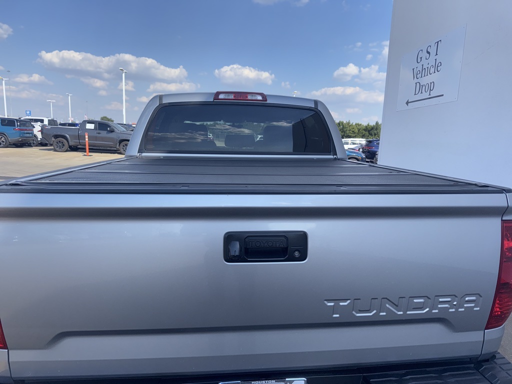 2014 Toyota Tundra SR5 photo 3