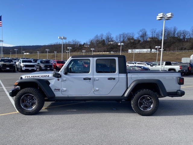 used 2022 Jeep Gladiator car, priced at $32,800