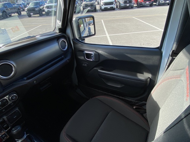 used 2022 Jeep Gladiator car, priced at $32,800