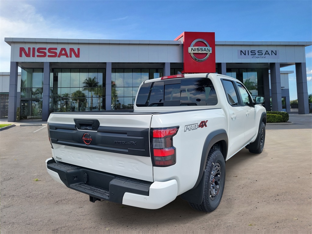 2025 Glacier White Nissan Frontier PRO-4X 4X4 Truck
