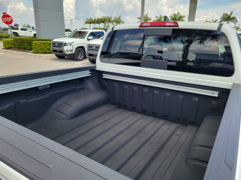 2025 Glacier White Nissan Frontier PRO-4X 4X4 Truck