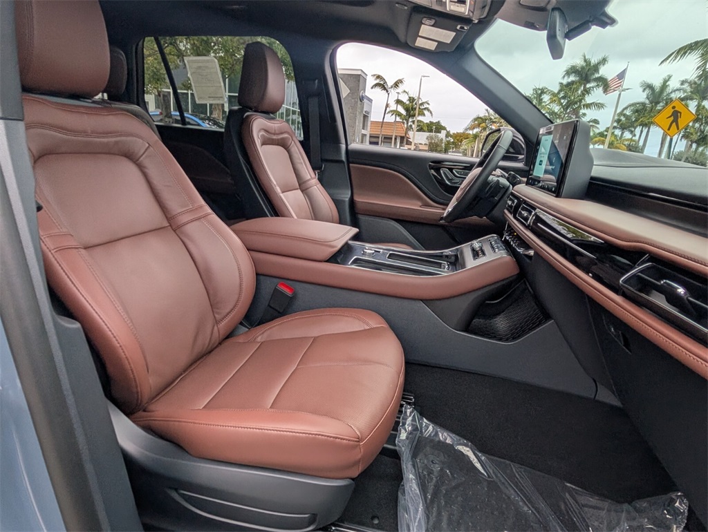 new 2026 Lincoln Aviator car, priced at $70,675