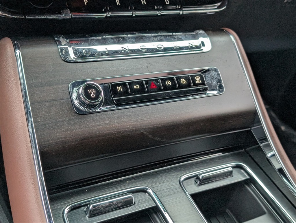 new 2026 Lincoln Aviator car, priced at $70,675