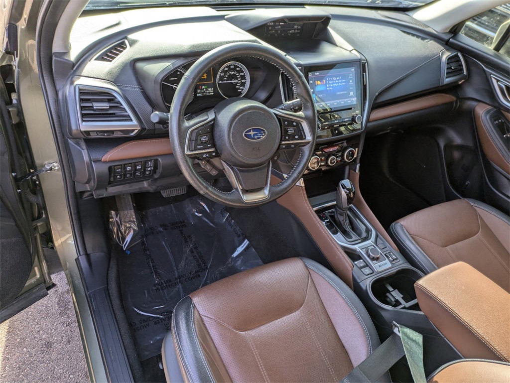 2022 Subaru Forester Touring photo 10