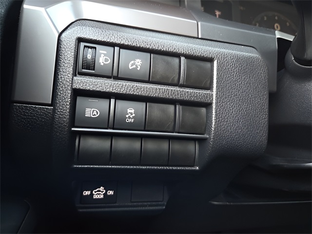 Used 2025 Toyota Tacoma Truck