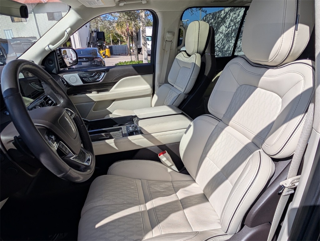 used 2020 Lincoln Navigator car, priced at $54,988