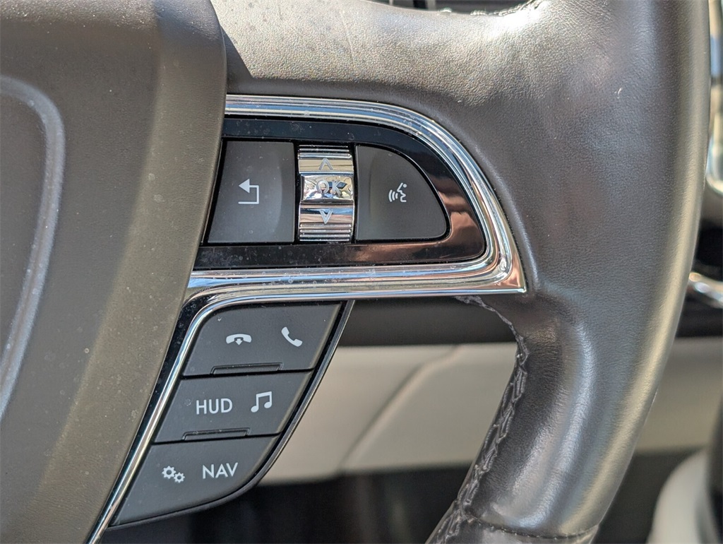 used 2020 Lincoln Navigator car, priced at $54,988