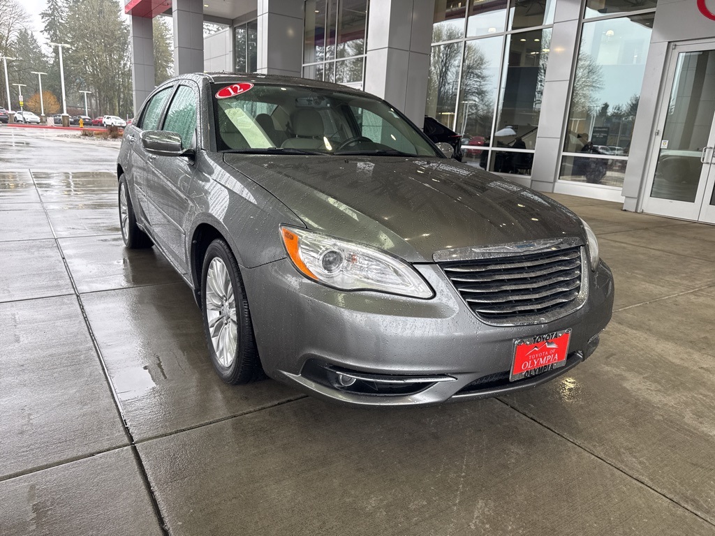 2012 Chrysler 200 Limited