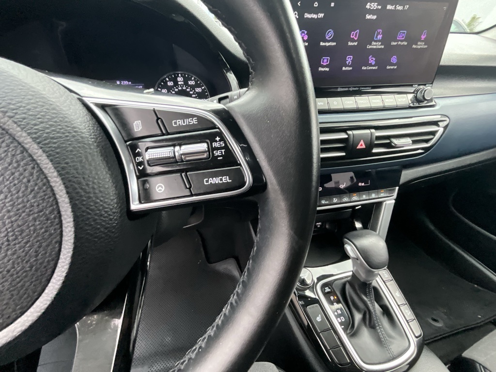 2023 Kia Seltos S photo 13