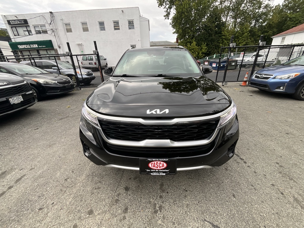 2023 Kia Seltos S photo 9