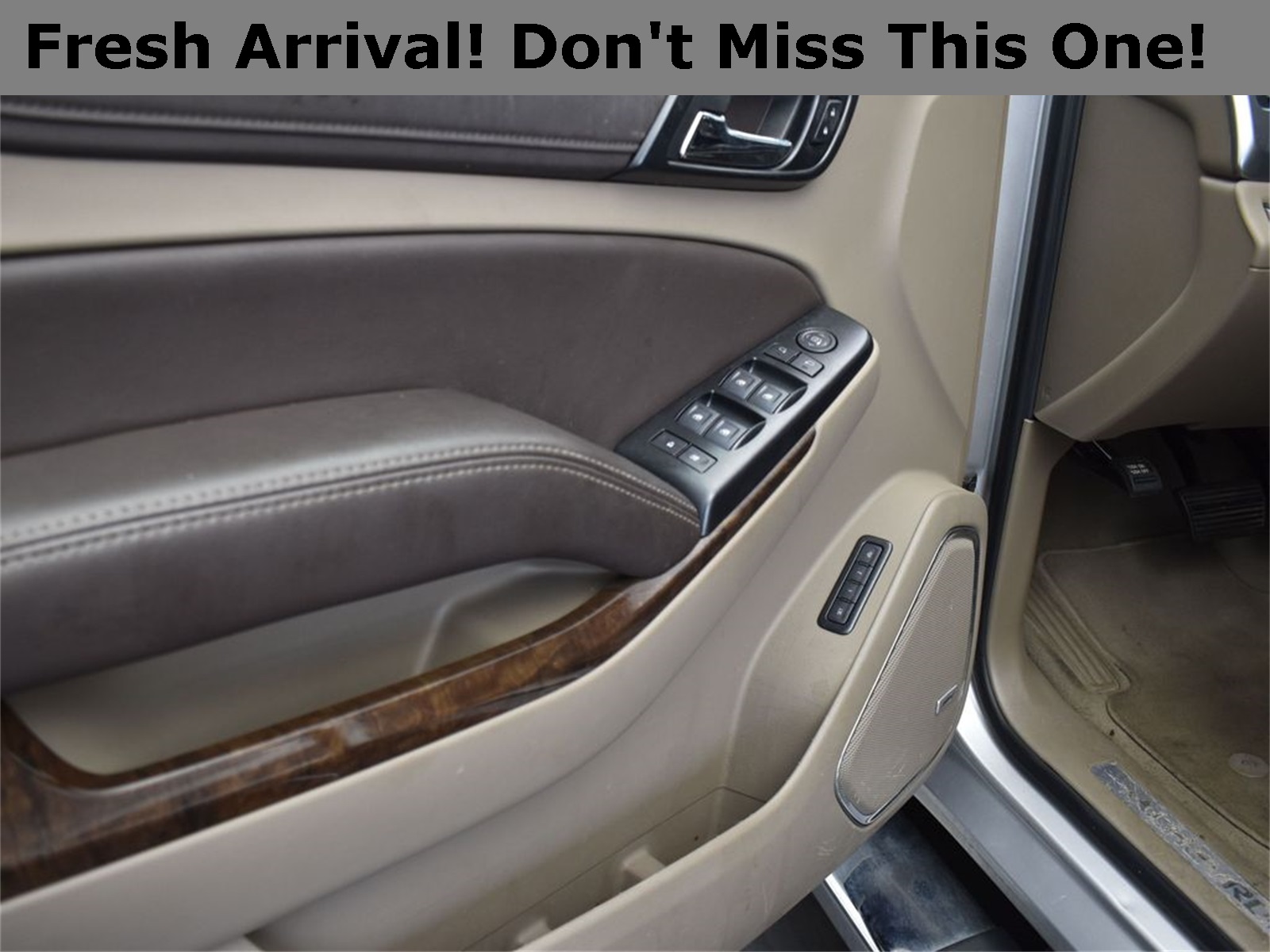 2019 Silver Ice Metallic Chevrolet Tahoe LT RWD SUV