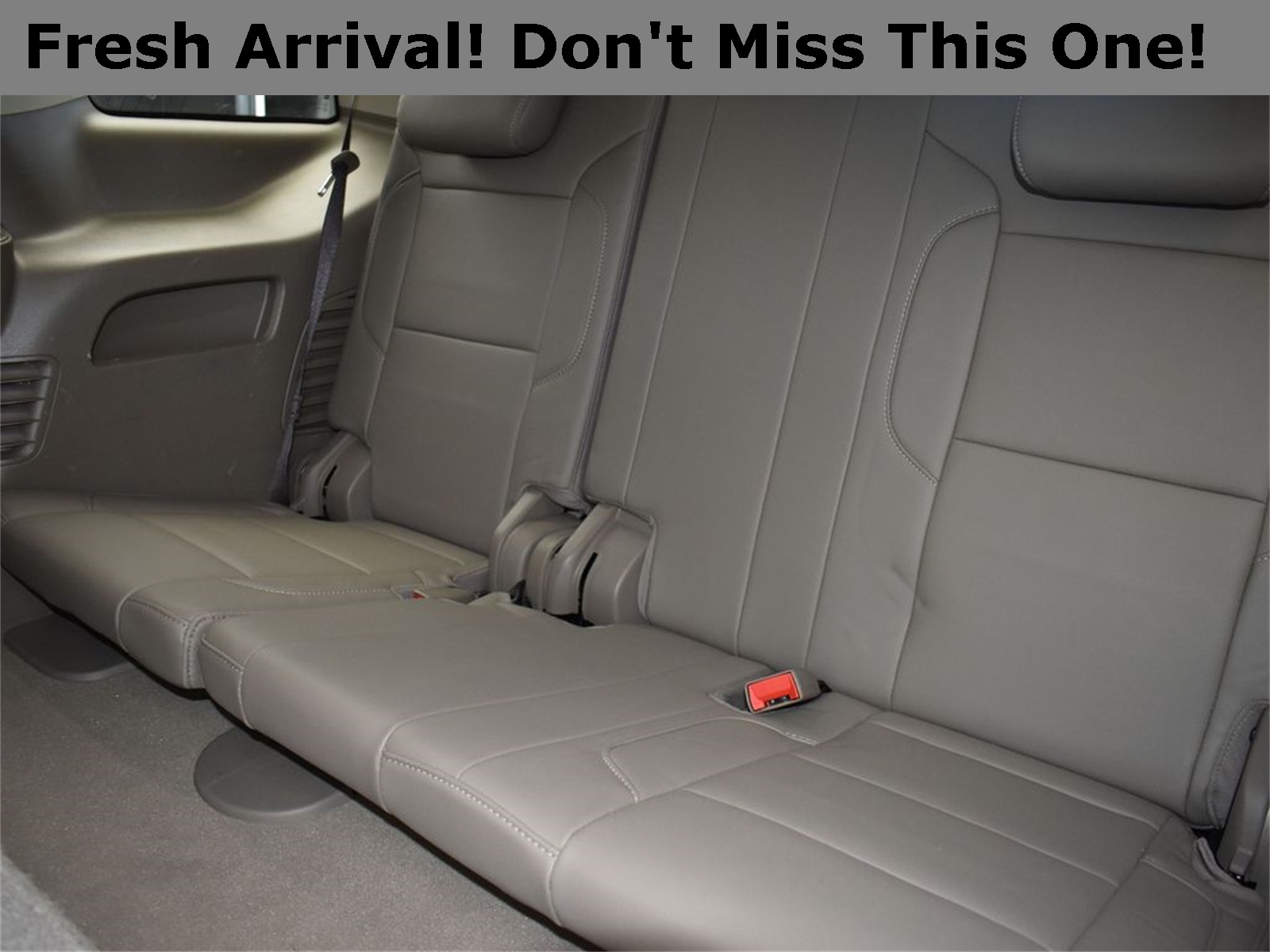 2019 Silver Ice Metallic Chevrolet Tahoe LT RWD SUV